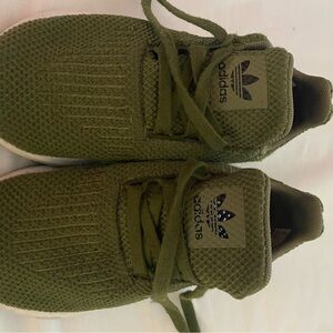 Kids Adidas size 10